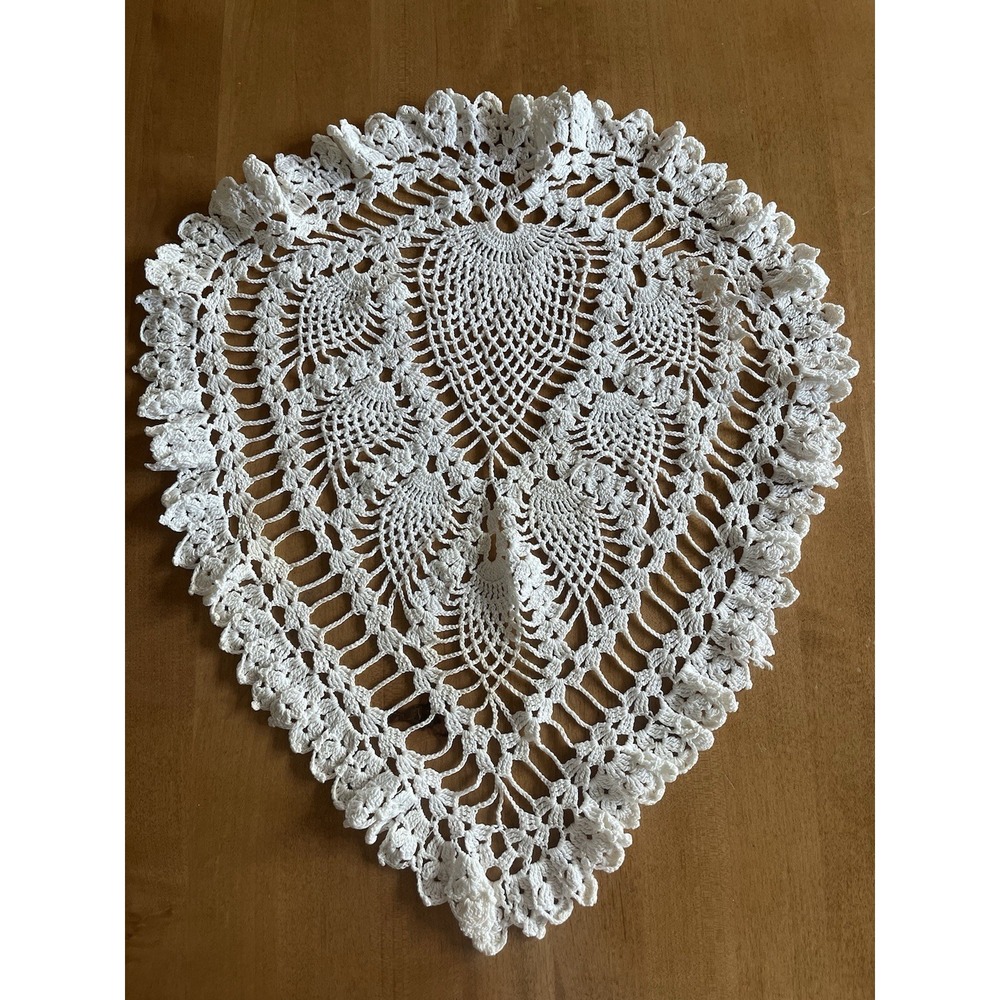 Vintage Large Crochet Doily Pineapple Stitch Pattern Retro GrandmaCore